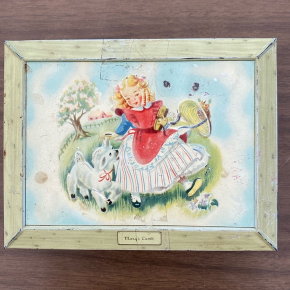 1946 Vintage Mary Had a Little Lamb Tin Box. Made in England. Nursery Rhymes - Picture 1 of 13
